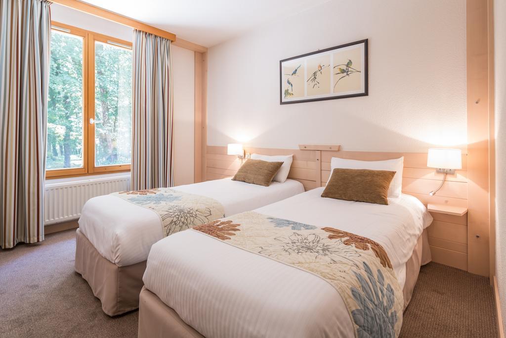 Le Bois Dormant-Hotel Restaurant & Spa Logis Hotel Champagnole Pokoj fotografie